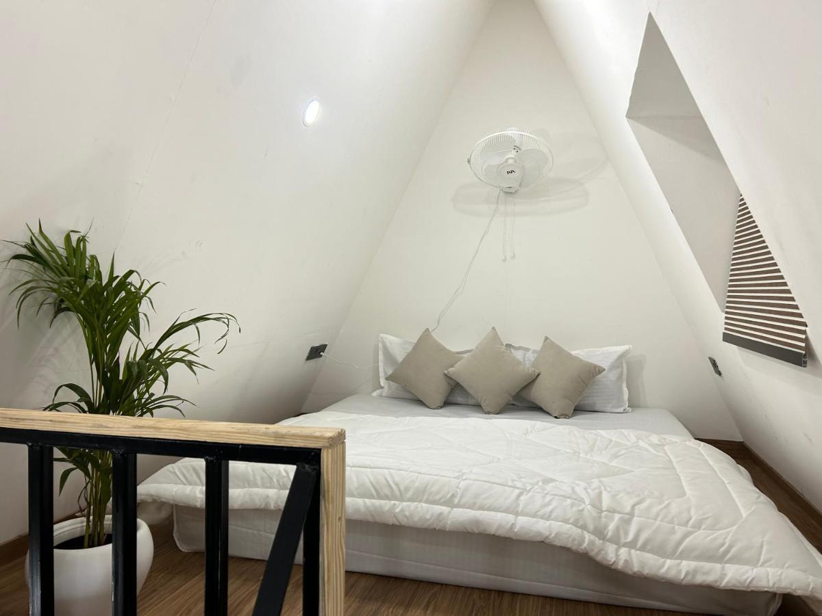 The Alchemist House Hotell Rishīkesh Exteriör bild